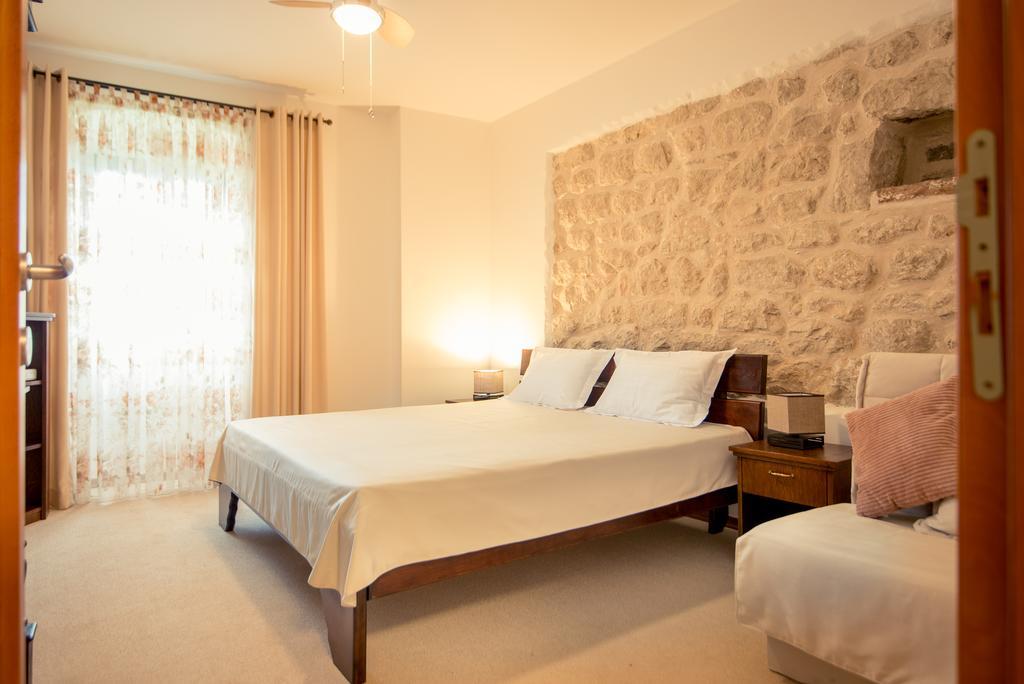 Apartments Babilon Kotor Eksteriør billede