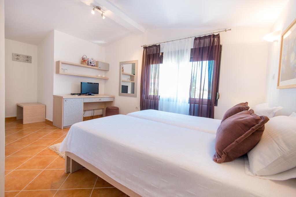 Apartments Babilon Kotor Eksteriør billede