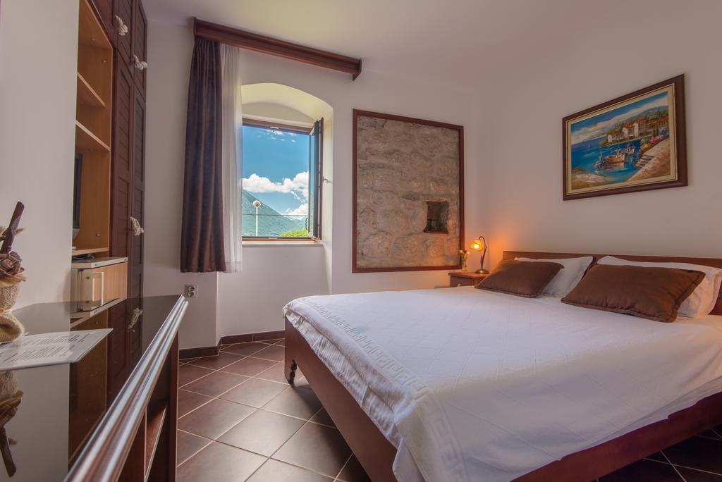 Apartments Babilon Kotor Eksteriør billede